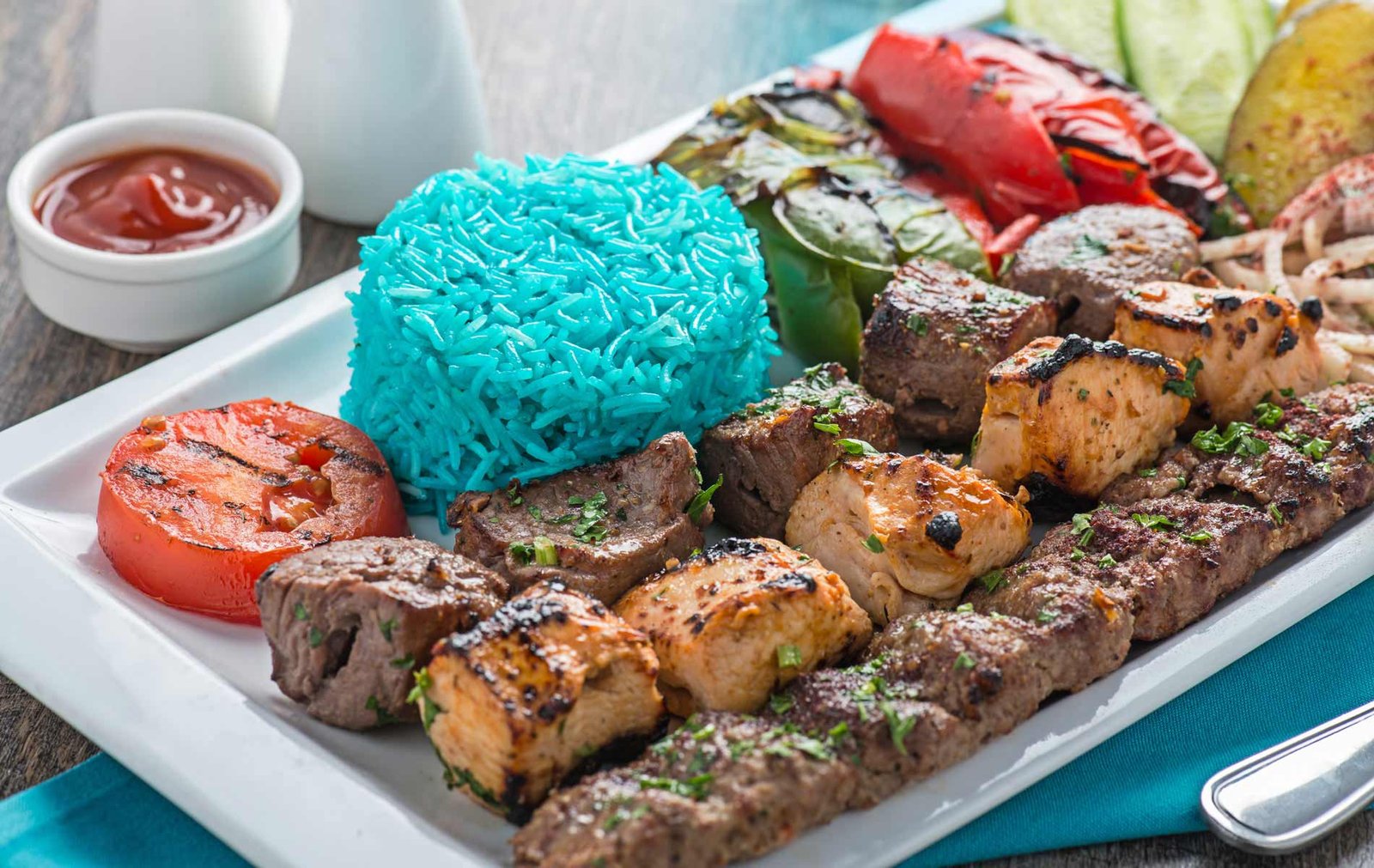 Cyan Café & Lounge
