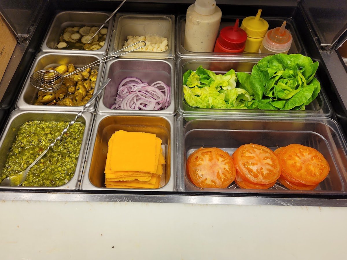 Hero Certified Burgers – Military Trail