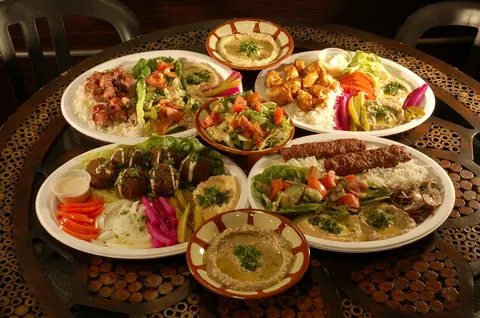 Casablanca Halal Restaurant & Patio – Victoria Ave
