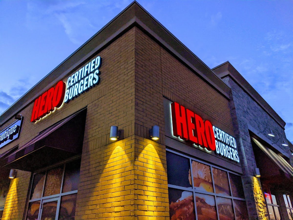 Hero Certified Burgers – 12260 Yonge St