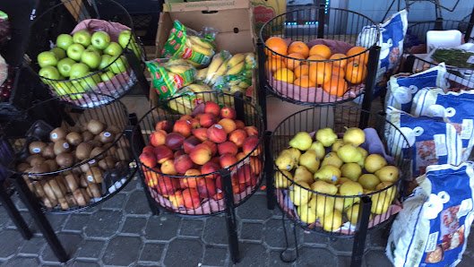Damas Supermarket