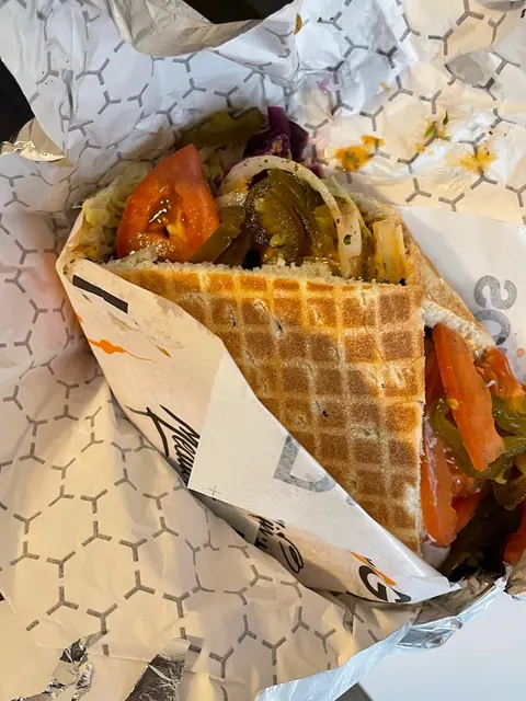 Döner & Gyros – Oshawa