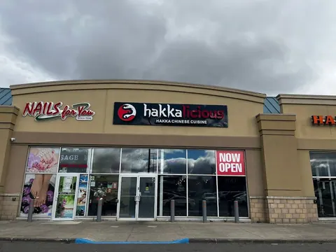Hakkalicious – Great Lakes Dr Unit 121 a